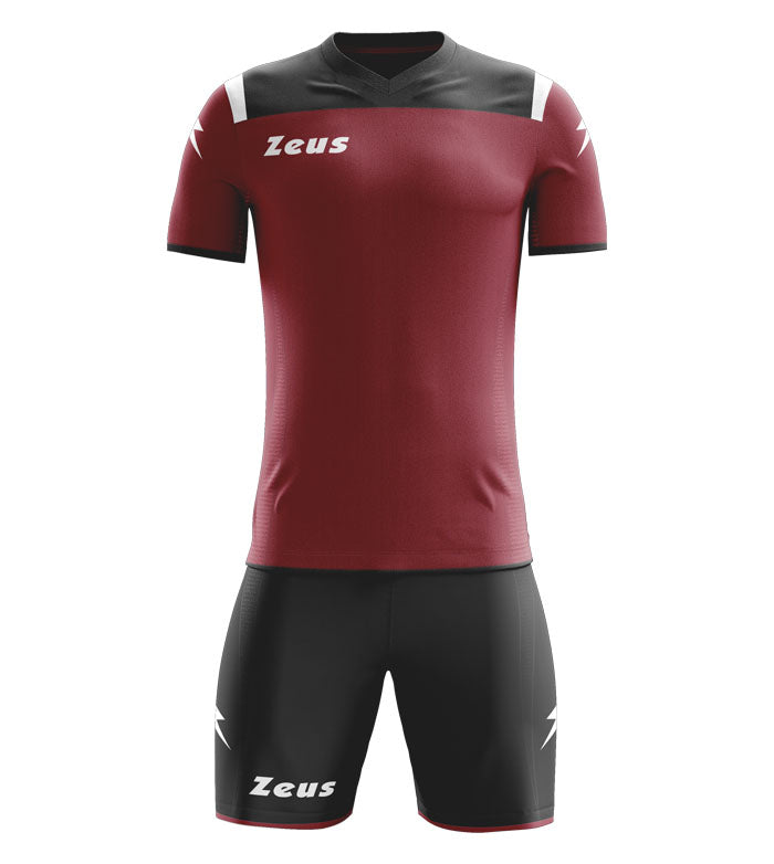 KIT VESUVIO ZEUS SPORT CALCIO CALCETTO SOCCER ALLENAMENTO