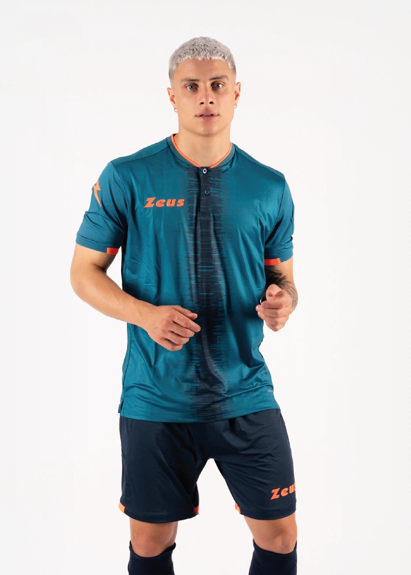 KIT PERSEO ZEUS SPORT NEW COMPLETINO UOMO CALCIO SOCCER