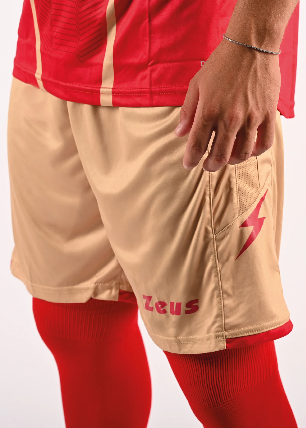 KIT HERO  IRON MAN  ZEUS SPORT NEW COMPLETINO