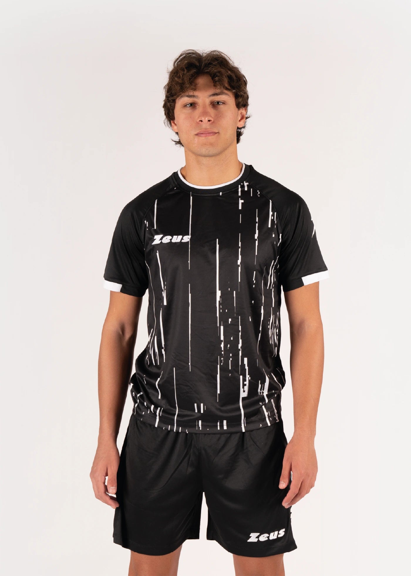 KIT BOLT ZEUS SPORT CALCIO CALCETTO SOCCER FOOTBALL