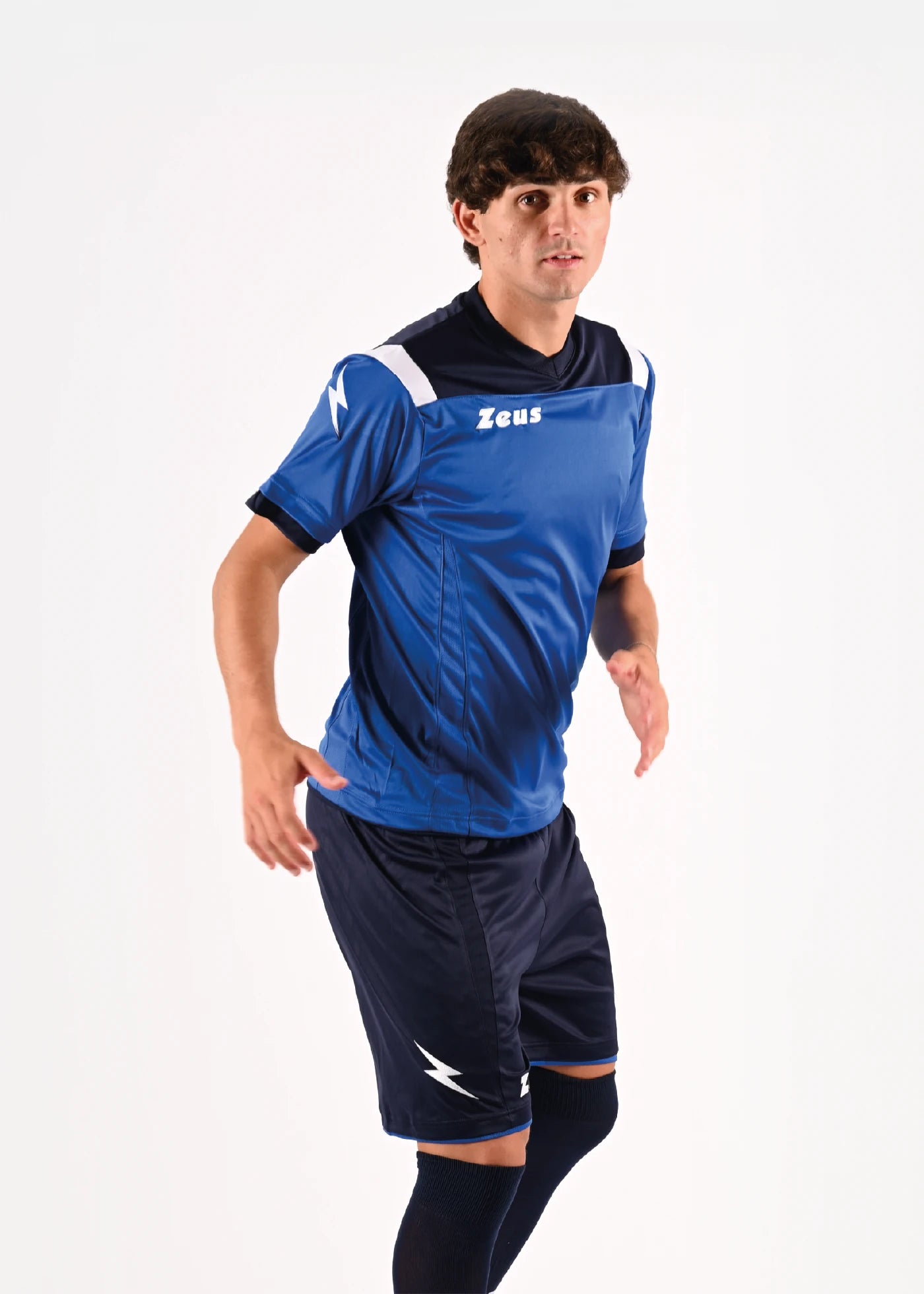 KIT VESUVIO ZEUS SPORT CALCIO CALCETTO SOCCER ALLENAMENTO