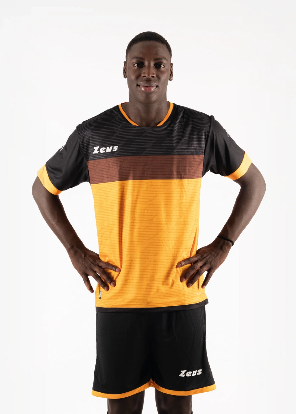 KIT ICON  ZEUS SPORT NEW COMPLETINO CALCIO  AMBRA NERO
