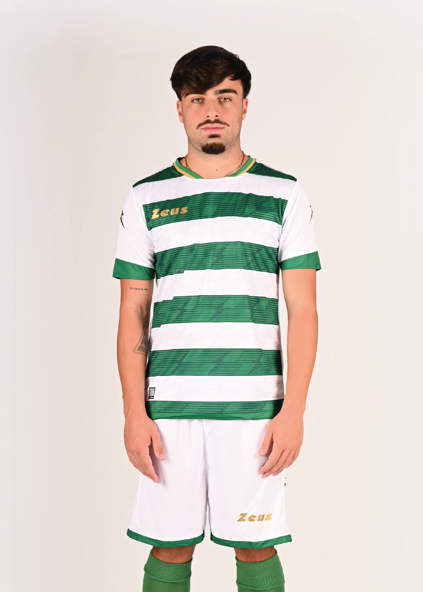 KIT ICON  ZEUS SPORT NEW COMPLETINO CALCIO CELTIC