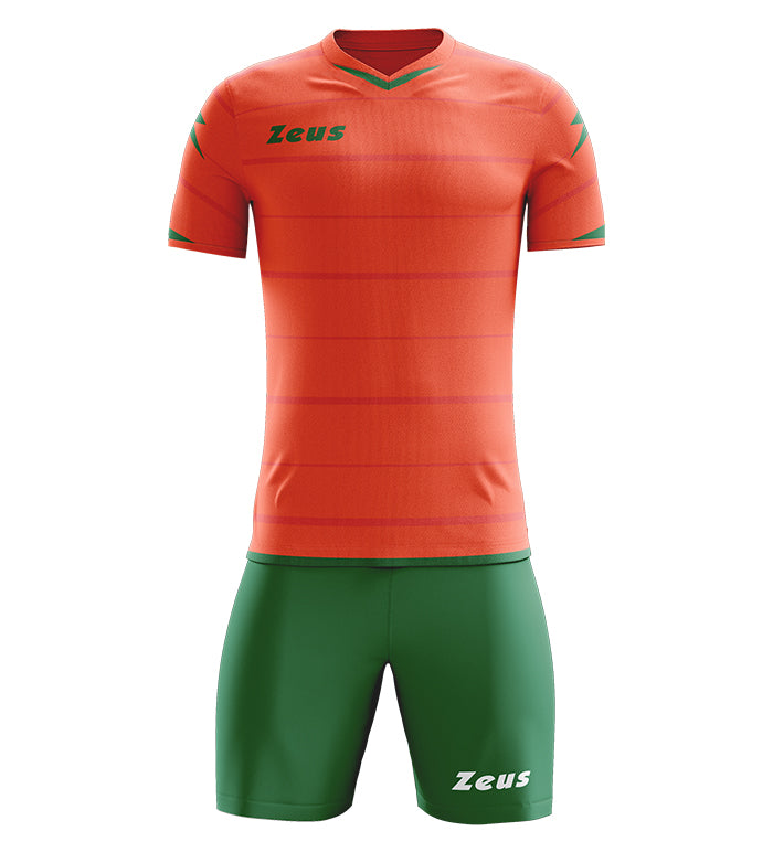 KIT OMEGA ZEUS SPORT CALCIO CALCETTO TRAINING ALLENAMENTO